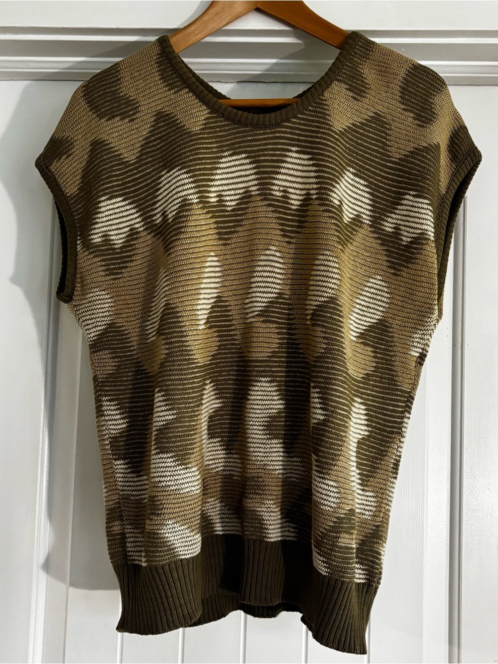 Vintage IZOD Women’s Knit Sweater Vest Crew Neck SZ M